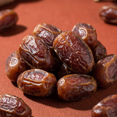 Shakambaris Emirates Green Dates – 500 g Pouch